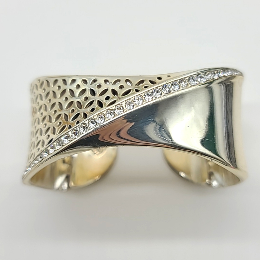 Brighton "GEO TWIRL SHINE" Hinged Bangle w Swarovski Crystals & Cut-Out Detail!